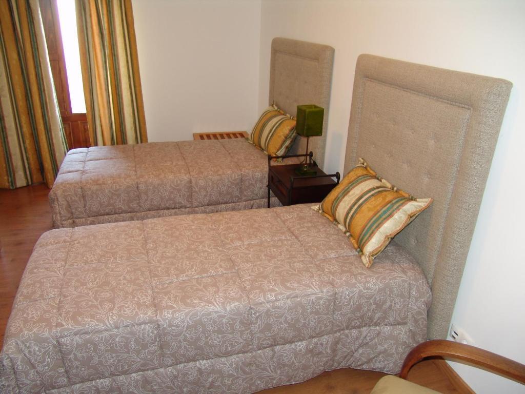 Hotel Casa Santa Catarina Penha Garcia Camera foto